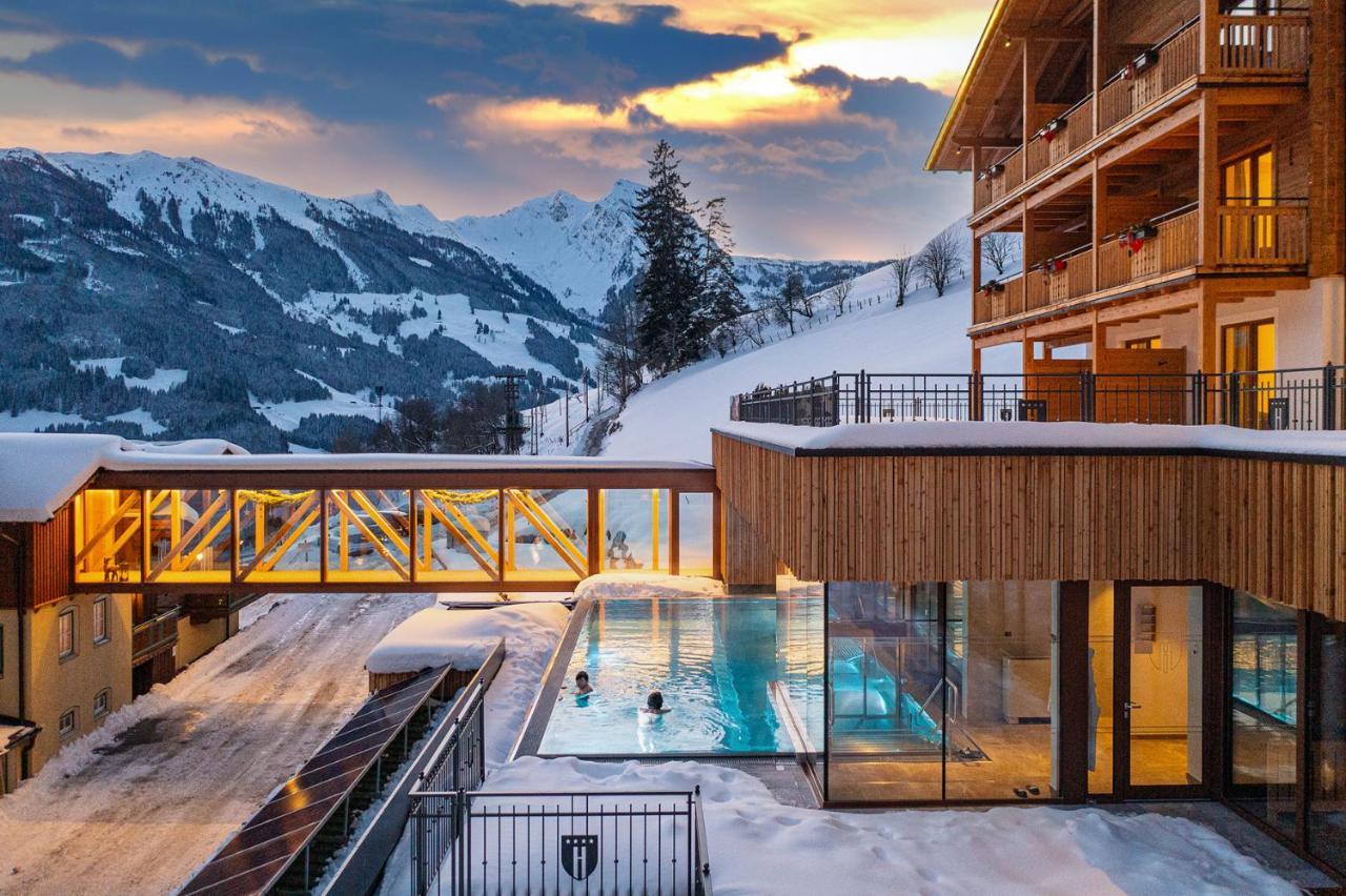 Berghotel Hauserbauer 도르프가스테인 외부 사진