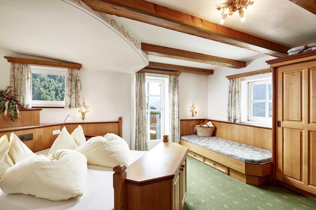 Berghotel Hauserbauer 도르프가스테인 외부 사진